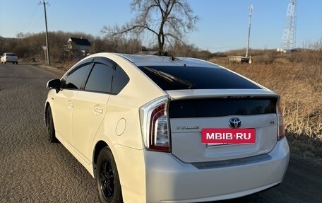 Toyota Prius, 2012 год, 1 100 000 рублей, 6 фотография