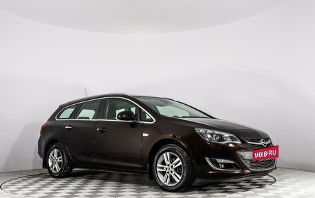 Opel Astra J, 2013 год, 1 050 000 рублей, 3 фотография