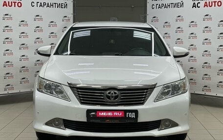 Toyota Camry, 2013 год, 1 629 000 рублей, 2 фотография