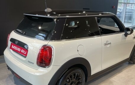 MINI Hatch, 2021 год, 3 800 000 рублей, 3 фотография