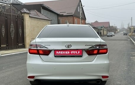 Toyota Camry, 2016 год, 2 280 000 рублей, 7 фотография