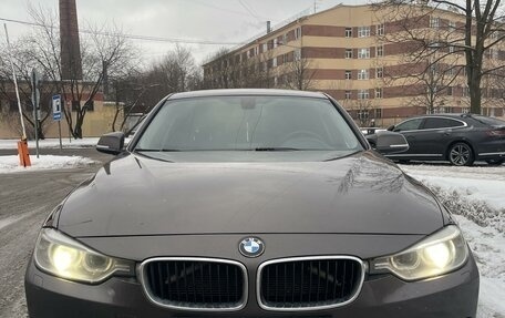 BMW 3 серия, 2013 год, 1 700 000 рублей, 2 фотография