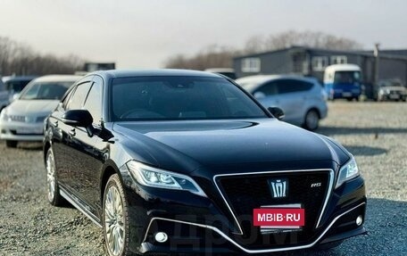 Toyota Crown, 2018 год, 3 650 000 рублей, 3 фотография