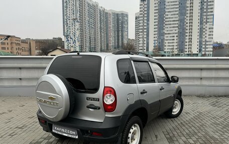 Chevrolet Niva I рестайлинг, 2009 год, 600 000 рублей, 2 фотография