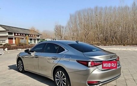 Lexus ES VII, 2021 год, 3 790 000 рублей, 5 фотография