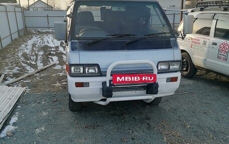 Mitsubishi Delica III, 1989 год, 475 000 рублей, 3 фотография