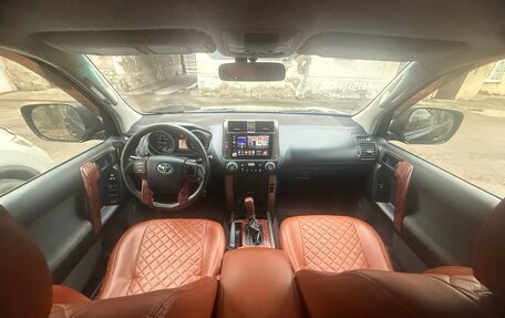 Toyota Land Cruiser Prado 150 рестайлинг 2, 2012 год, 2 700 000 рублей, 7 фотография