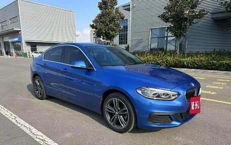 BMW 1 серия, 2020 год, 1 800 000 рублей, 3 фотография