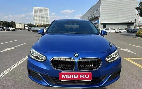 BMW 1 серия, 2020 год, 1 800 000 рублей, 2 фотография