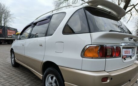 Toyota Ipsum II, 1999 год, 630 000 рублей, 3 фотография