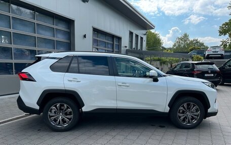 Toyota RAV4, 2024 год, 5 170 000 рублей, 5 фотография