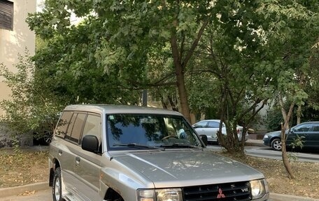 Mitsubishi Pajero III рестайлинг, 1998 год, 850 000 рублей, 2 фотография