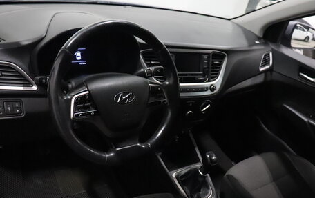 Hyundai Solaris II рестайлинг, 2018 год, 1 124 000 рублей, 9 фотография