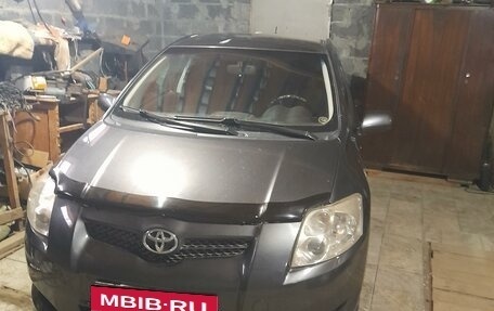 Toyota Auris II, 2008 год, 700 000 рублей, 3 фотография