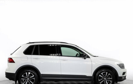 Volkswagen Tiguan II, 2020 год, 2 445 000 рублей, 4 фотография