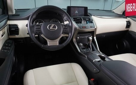 Lexus NX I, 2018 год, 3 829 000 рублей, 6 фотография