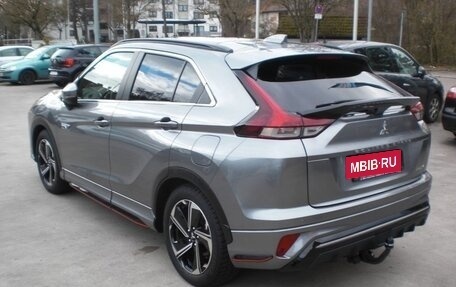 Mitsubishi Eclipse Cross, 2021 год, 2 700 000 рублей, 7 фотография