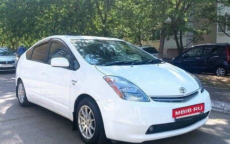 Toyota Prius, 2008 год, 700 000 рублей, 2 фотография