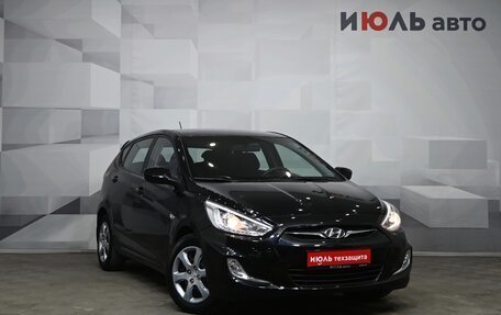 Hyundai Solaris II рестайлинг, 2013 год, 950 000 рублей, 3 фотография