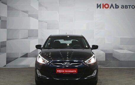 Hyundai Solaris II рестайлинг, 2013 год, 950 000 рублей, 2 фотография