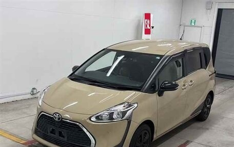 Toyota Sienta, 2022 год, 1 280 000 рублей, 3 фотография