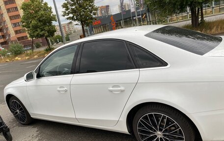 Audi A4, 2011 год, 1 500 000 рублей, 4 фотография