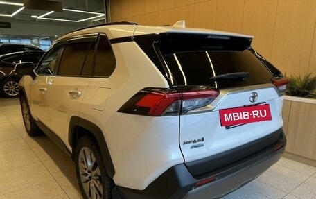 Toyota RAV4, 2022 год, 4 380 000 рублей, 6 фотография