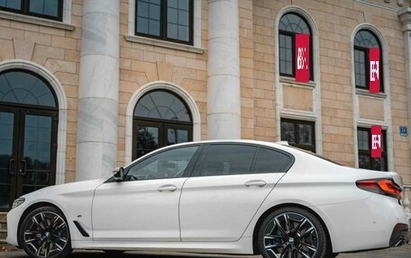 BMW 5 серия, 2020 год, 6 000 000 рублей, 3 фотография