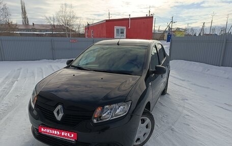 Renault Logan II, 2014 год, 700 000 рублей, 13 фотография