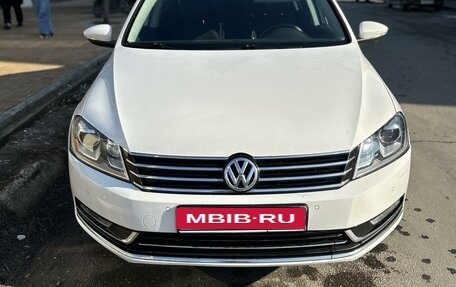 Volkswagen Passat B7, 2013 год, 1 580 000 рублей, 6 фотография