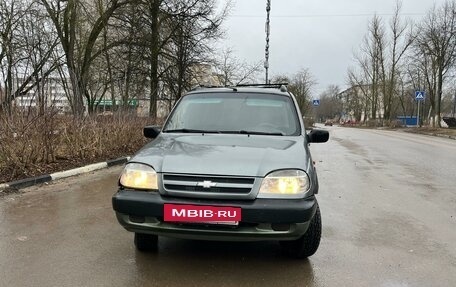 Chevrolet Niva I рестайлинг, 2005 год, 250 000 рублей, 3 фотография