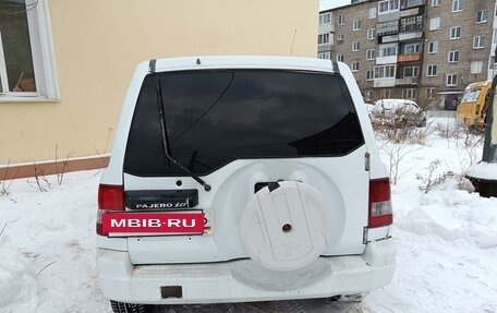 Mitsubishi Pajero iO, 2000 год, 350 000 рублей, 2 фотография