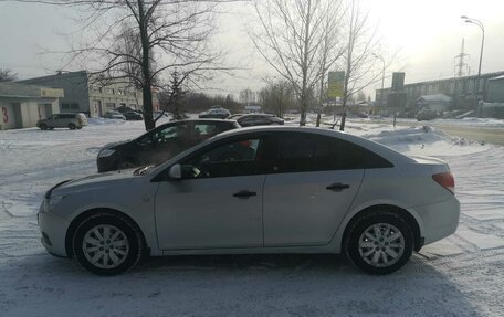 Chevrolet Cruze II, 2011 год, 850 000 рублей, 4 фотография