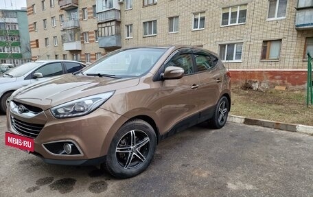 Hyundai ix35 I рестайлинг, 2015 год, 1 490 000 рублей, 2 фотография