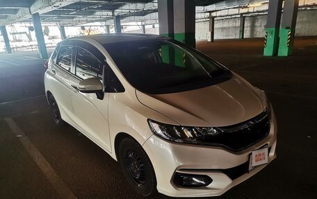 Honda Fit III, 2017 год, 1 380 000 рублей, 2 фотография