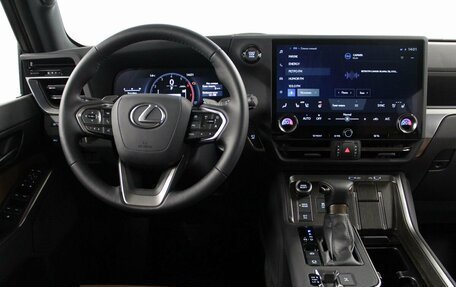 Lexus GX, 2024 год, 16 270 000 рублей, 14 фотография