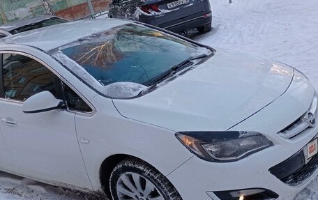 Opel Astra J, 2013 год, 850 000 рублей, 4 фотография