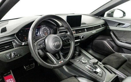 Audi A4, 2019 год, 2 699 000 рублей, 11 фотография