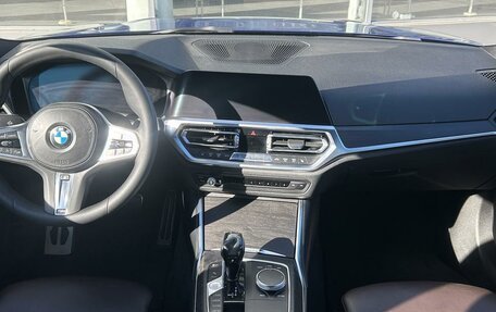 BMW 3 серия, 2019 год, 4 149 000 рублей, 14 фотография