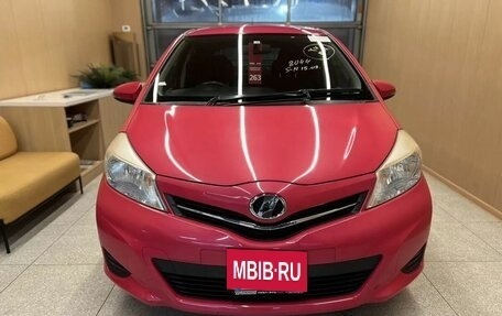 Toyota Vitz, 2012 год, 895 000 рублей, 2 фотография