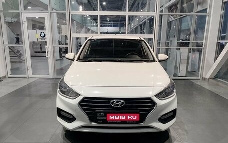 Hyundai Solaris II рестайлинг, 2017 год, 1 175 000 рублей, 2 фотография