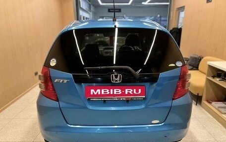 Honda Fit III, 2009 год, 800 000 рублей, 5 фотография