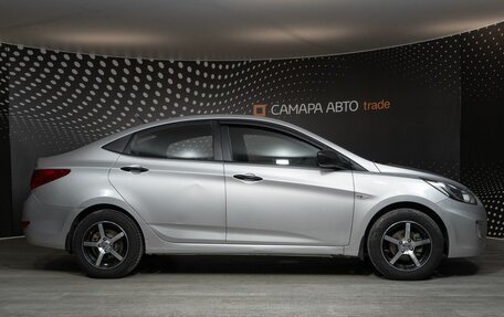 Hyundai Solaris II рестайлинг, 2012 год, 735 000 рублей, 5 фотография