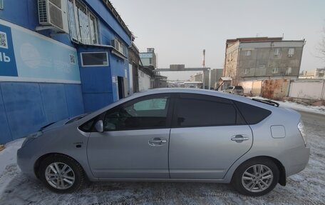 Toyota Prius, 2008 год, 1 070 000 рублей, 5 фотография