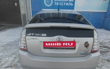 Toyota Prius, 2008 год, 1 070 000 рублей, 2 фотография