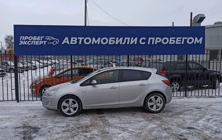 Opel Astra J, 2011 год, 791 000 рублей, 2 фотография