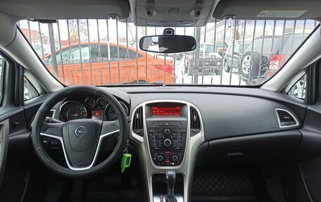 Opel Astra J, 2011 год, 791 000 рублей, 6 фотография