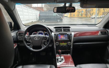 Toyota Camry, 2013 год, 8 фотография