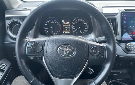 Toyota RAV4, 2018 год, 3 350 000 рублей, 38 фотография