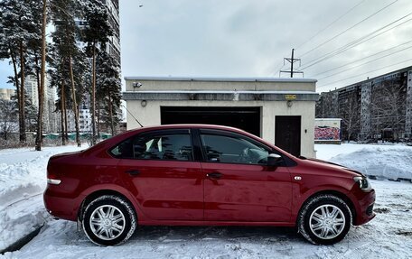 Volkswagen Polo VI (EU Market), 2011 год, 695 000 рублей, 5 фотография